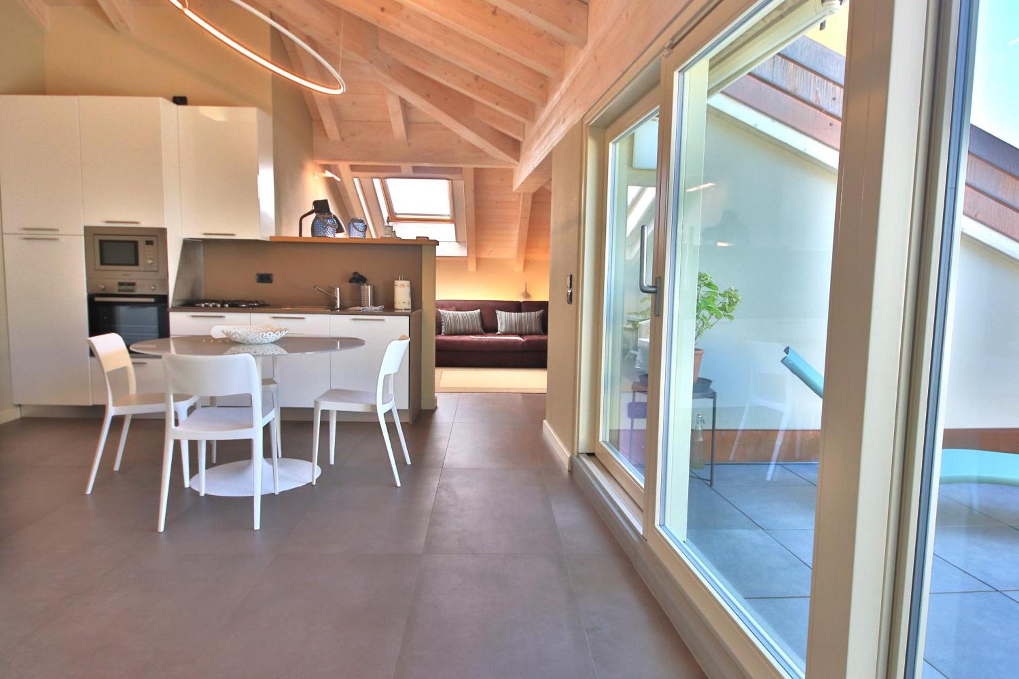 Liszt Attic By Klabhouse Apartment Bellagio Ngoại thất bức ảnh